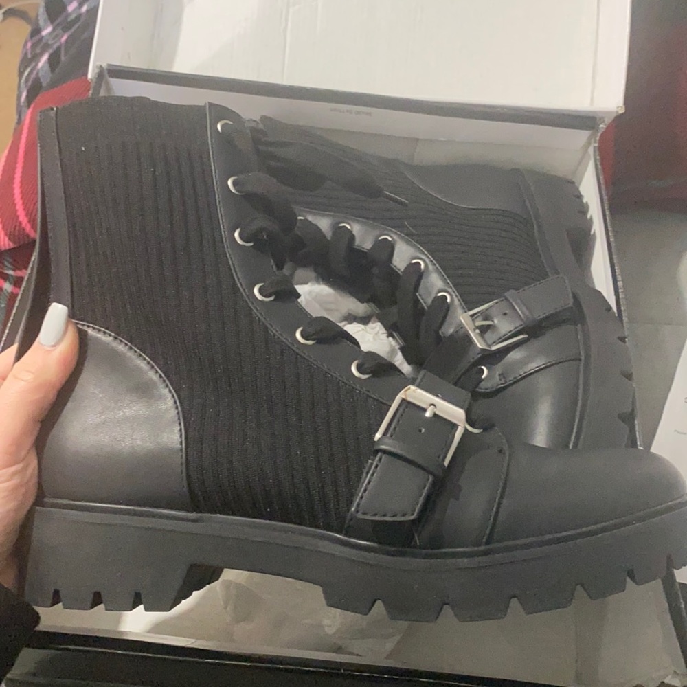 Dolce vita combat boots brand new